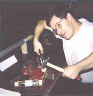 test de resistance des cartes électroniques a l'arrachement